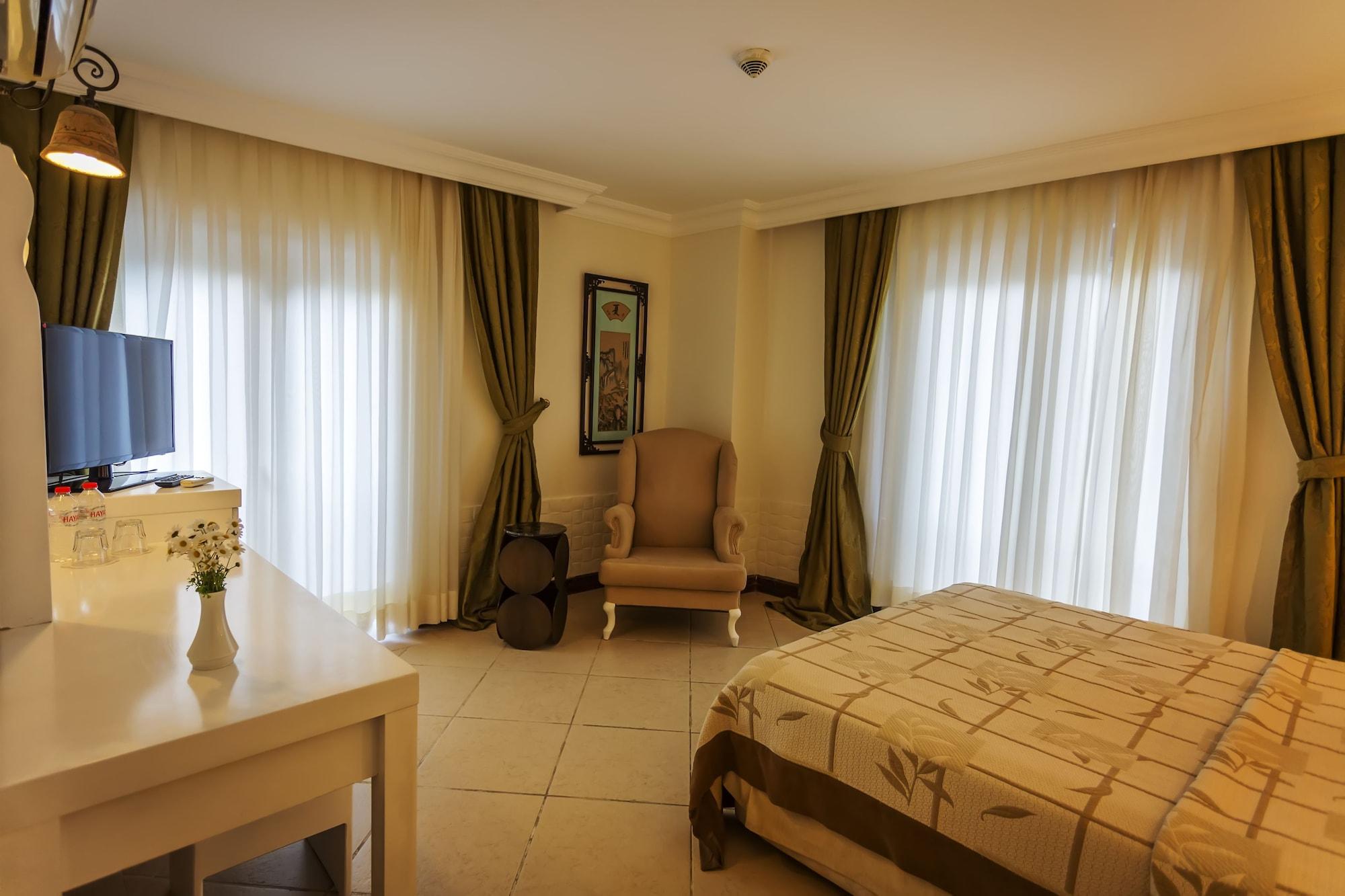Paradise Garden Hotel โอลลุนเดนิซ ภายนอก รูปภาพ