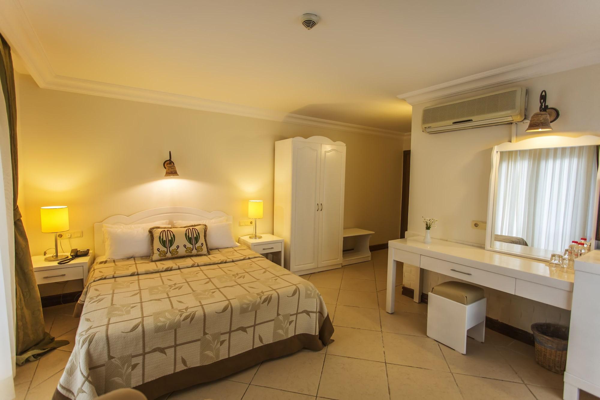 Paradise Garden Hotel โอลลุนเดนิซ ภายนอก รูปภาพ
