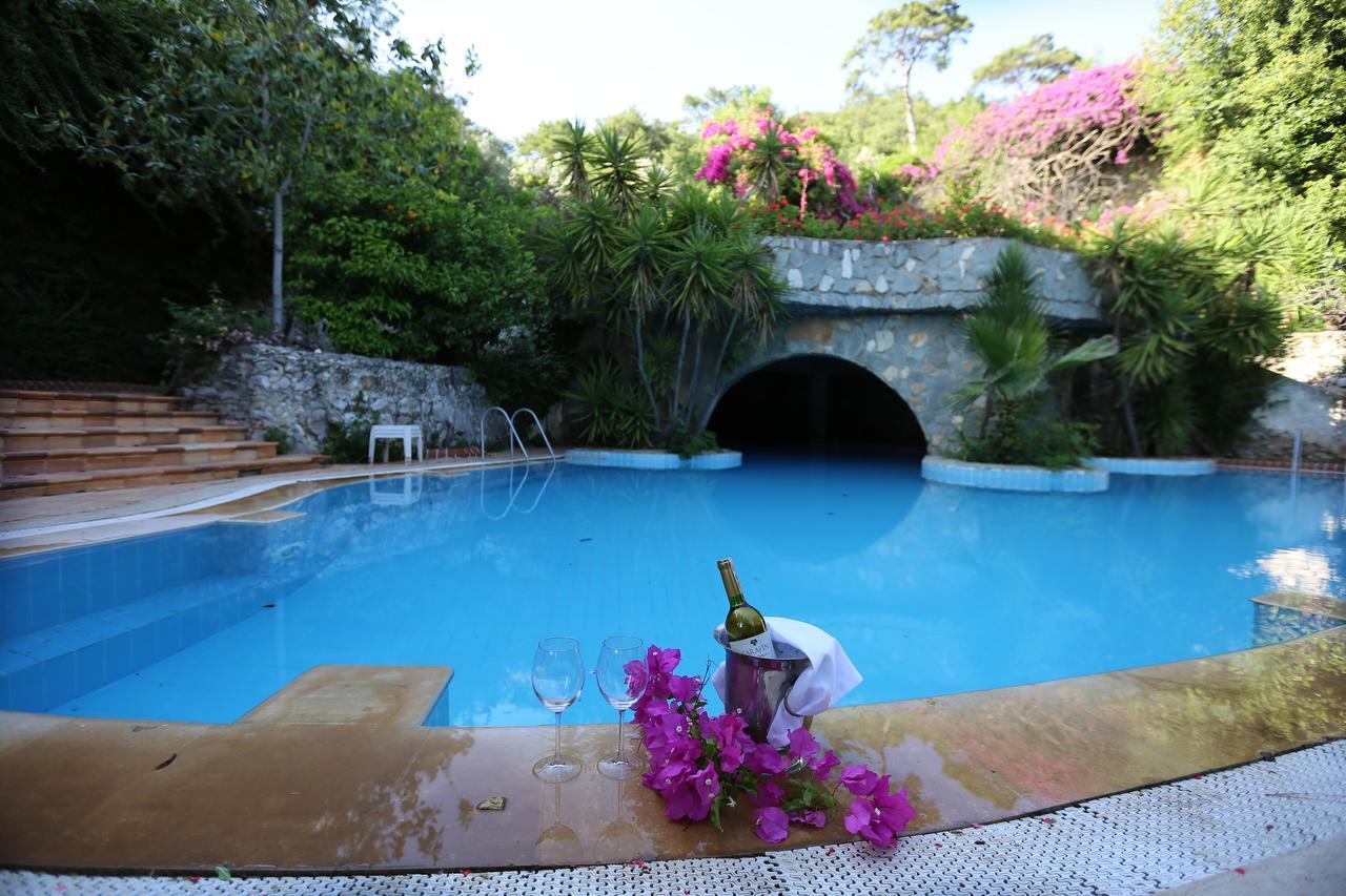 Paradise Garden Hotel โอลลุนเดนิซ ภายนอก รูปภาพ