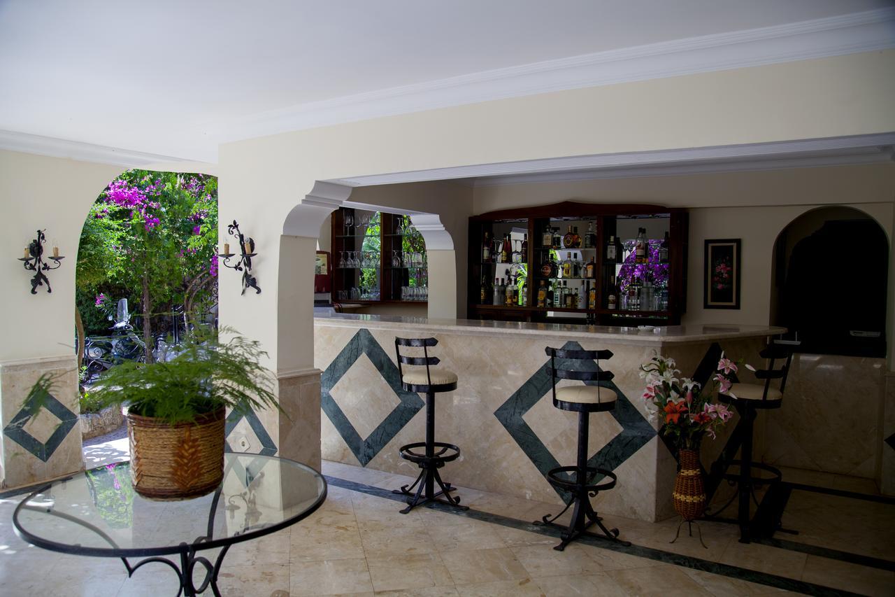 Paradise Garden Hotel โอลลุนเดนิซ ภายนอก รูปภาพ